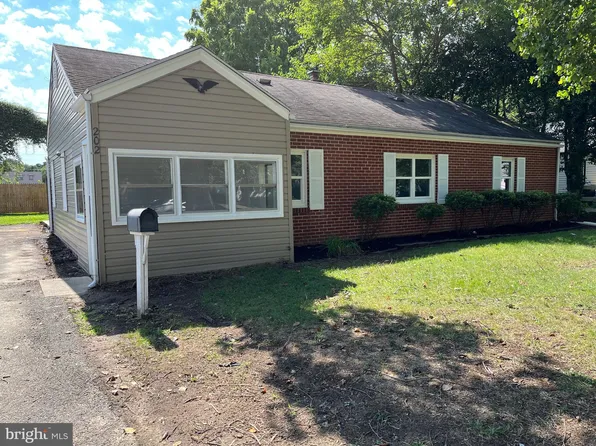 202 Orchard Ave, Dover, DE 19901