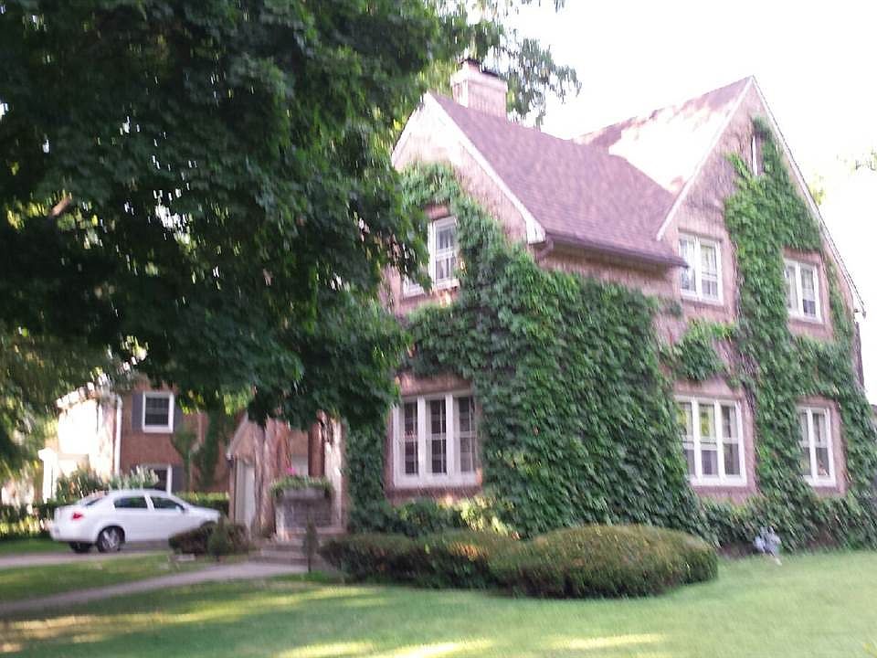 1st image of 39 Marshall Pl