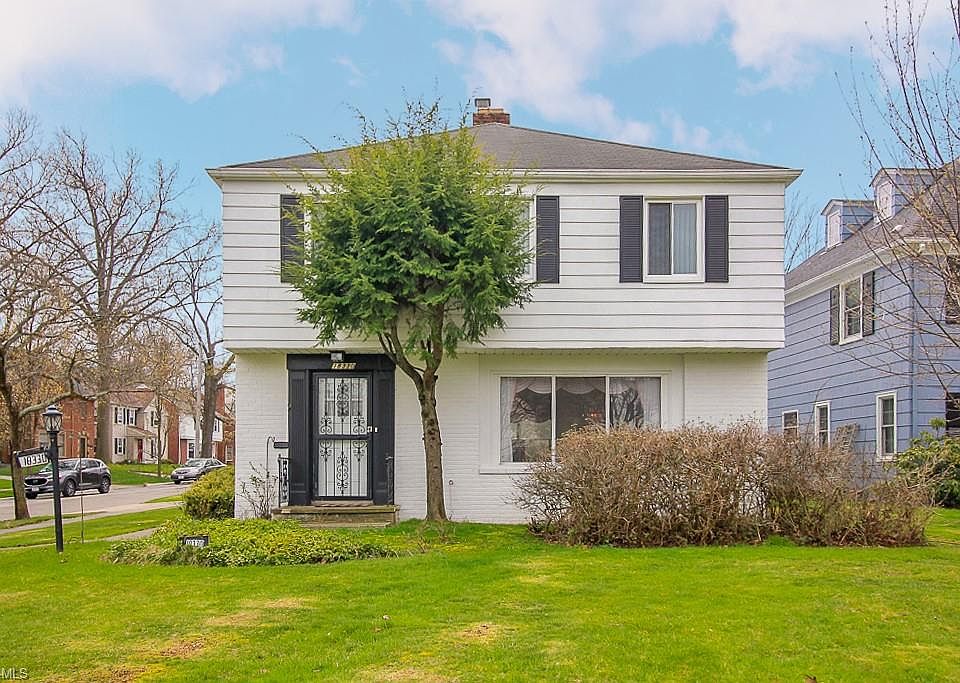 1st image of 18330 Lomond Blvd