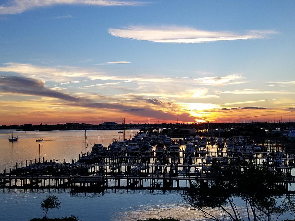 Home For Sale In Harbour Isle