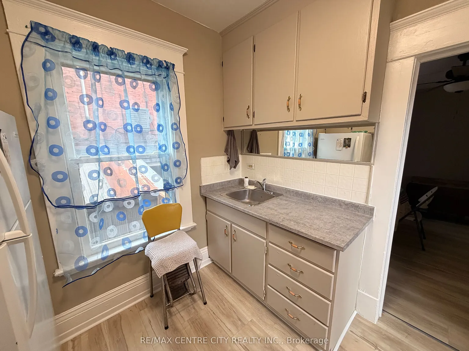 1 bed, $1,350 — Photo 3