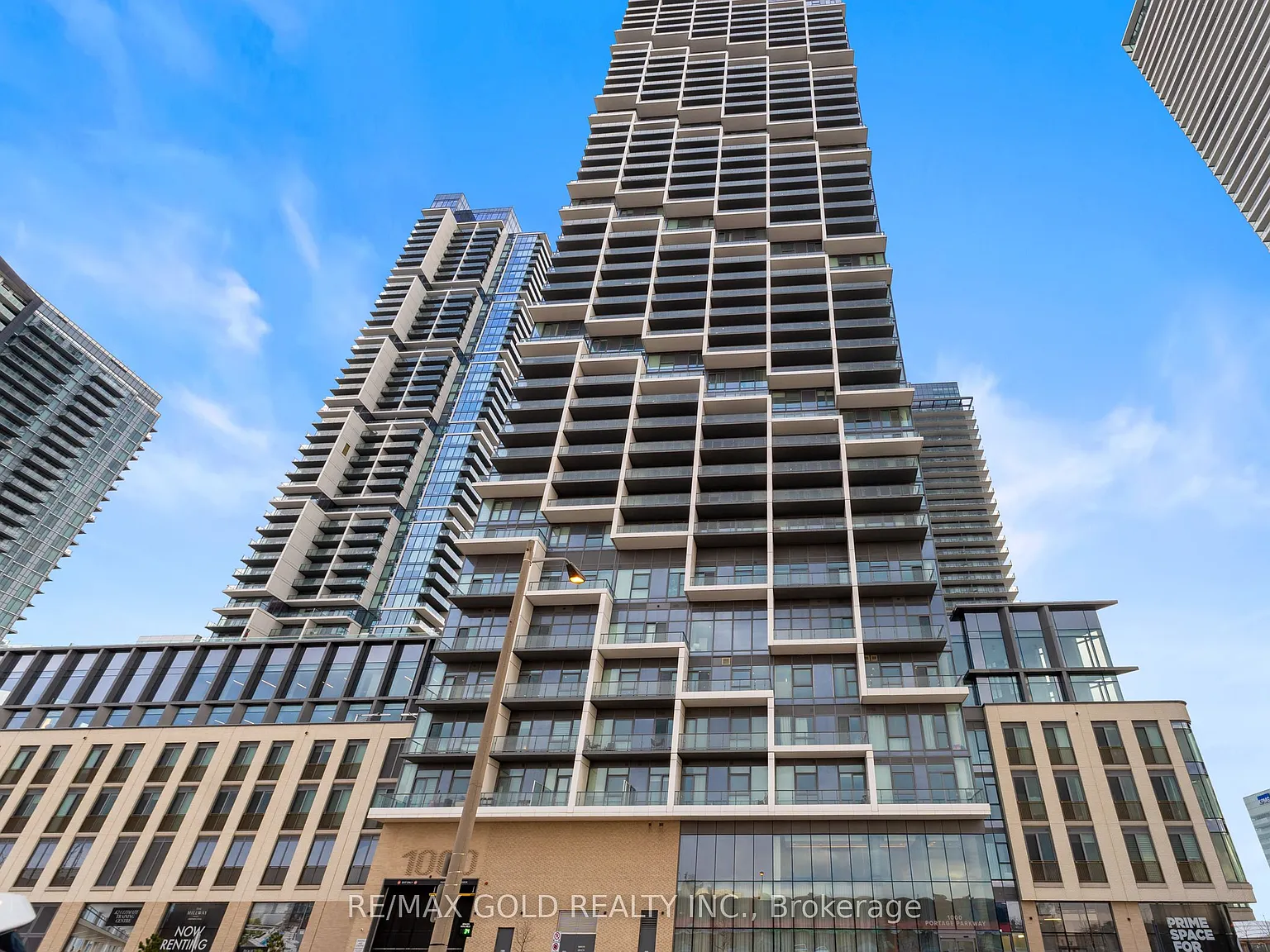 1 bed, $2,000 — Photo 4
