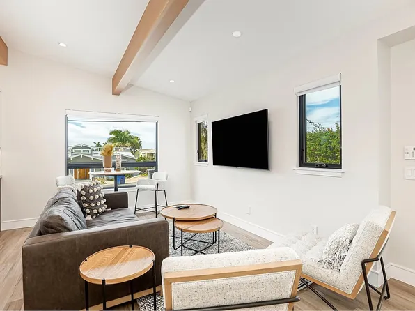 262 Barbara Ave, Solana Beach, CA 92075