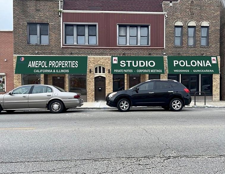 1st image of 6718 W Belmont Ave #A
