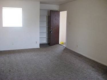 2nd image of 1310 Valerie Ave APT 4