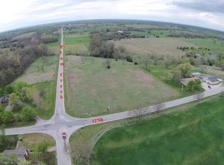 32035 W 327th St, Osawatomie, KS 66064