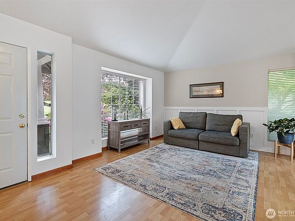 4th image of 8817 63rd Avenue E
