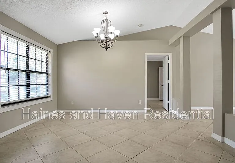 4113 Eagle Feather Dr — Photo 10