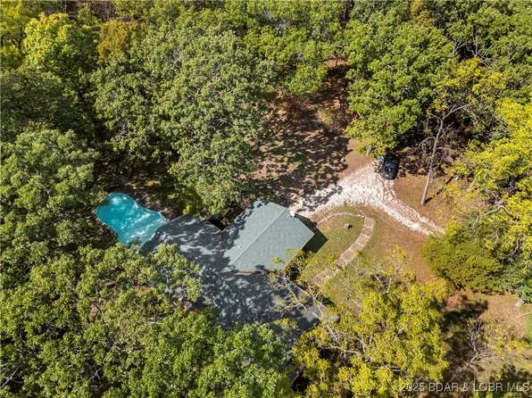 77 Longwood Ln, Camdenton, MO 65020