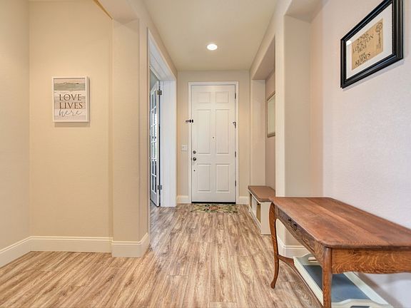 4th image of 2296 Lockton Dr