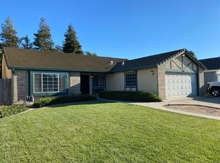7008 Willow St, Hughson, CA 95326