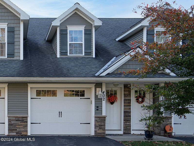 2nd image of 402 Brunswick Meadows Way