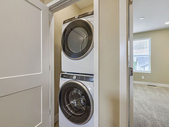 Contour Three Laundry at Uplands in Westminster, CO