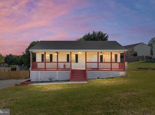 329 Wise Ave, Strasburg, VA 22657