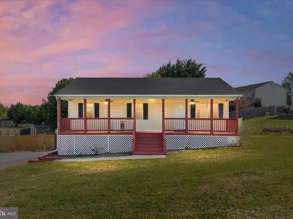 329 Wise Ave, Strasburg, VA 22657