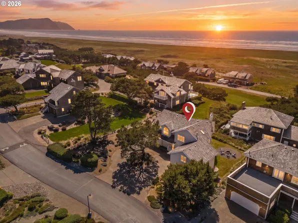 4810 High Ridge Rd, Gearhart, OR 97138