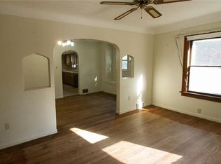 3805 Amherst St, Des Moines, IA 50313