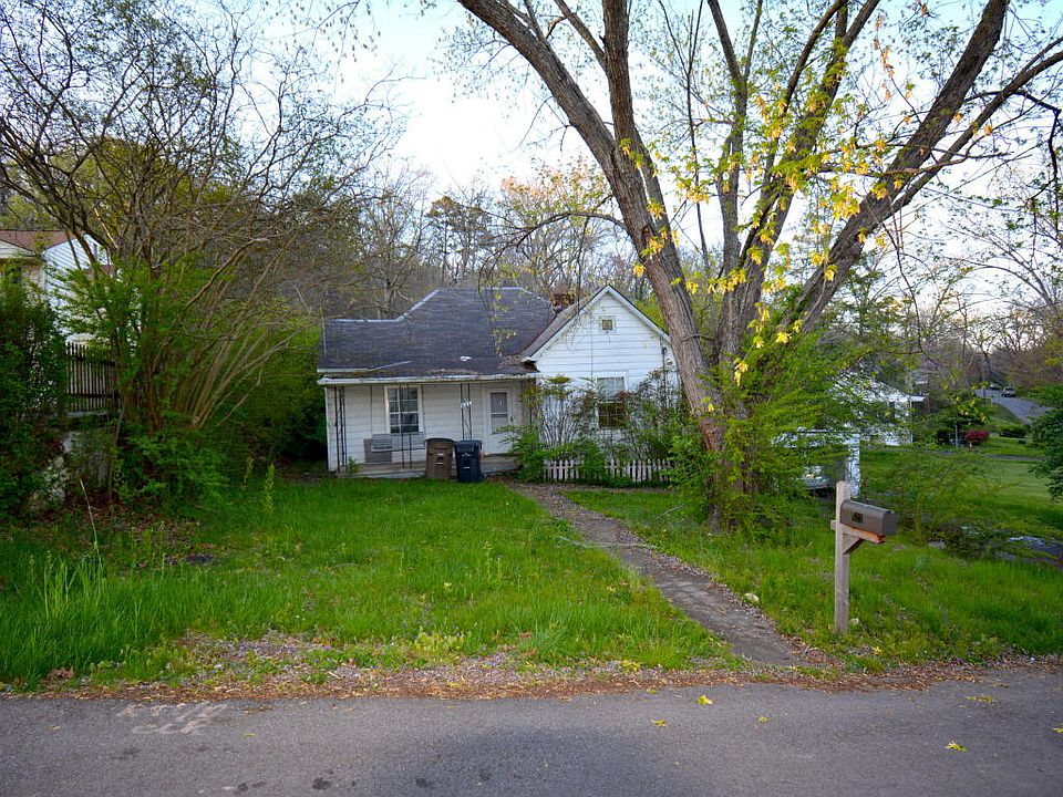 1st image of 623 Farragut Ave