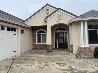 1170 Sunriver Ln, Redding, CA 96001