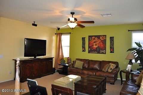 5th image of 2814 E Saguaro Park Ln