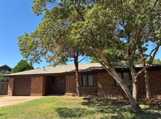 306 E 16th St, Wolfforth, TX 79382