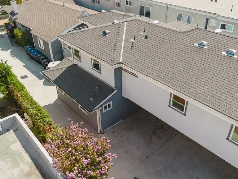 1909 Gardena Ave #A — Photo 48