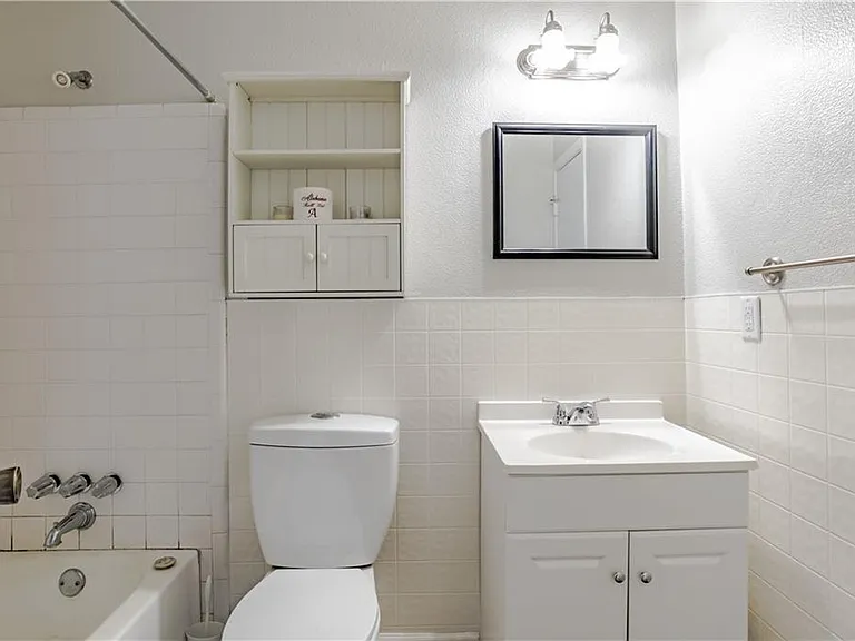 6075 Quail Run S — Photo 10