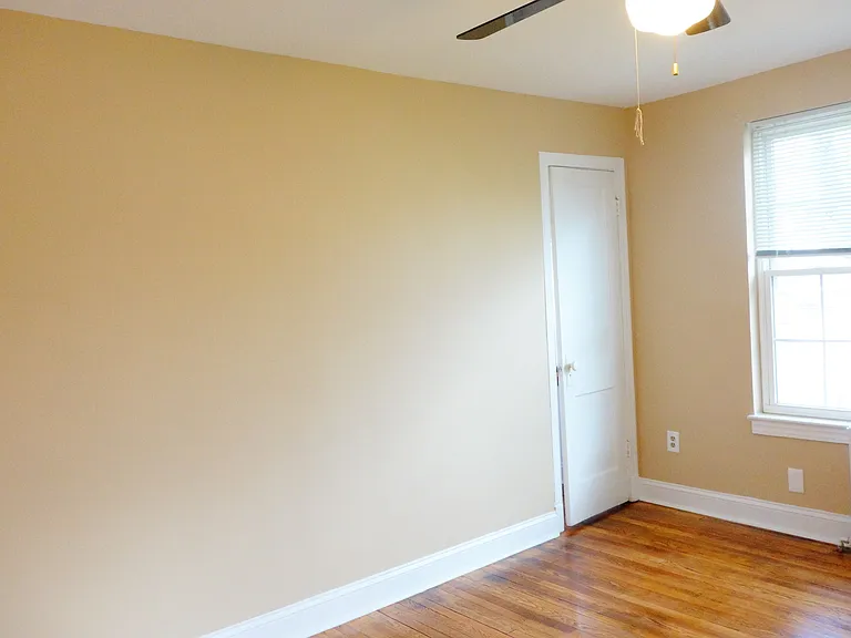 8400 Greenwood Ave — Photo 48