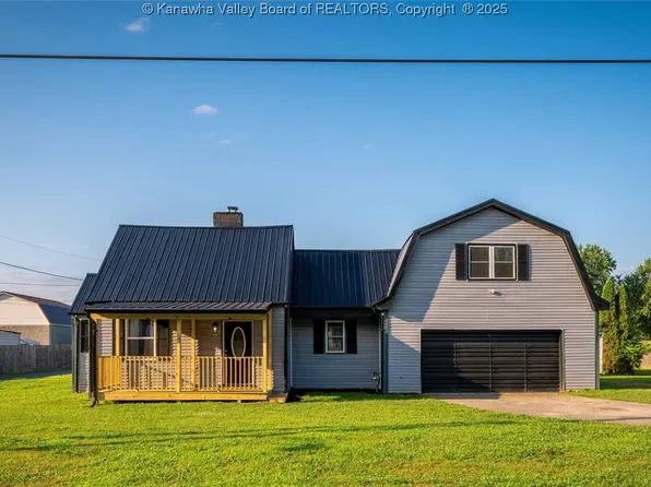 244 Ivywood St, Eleanor, WV 25070