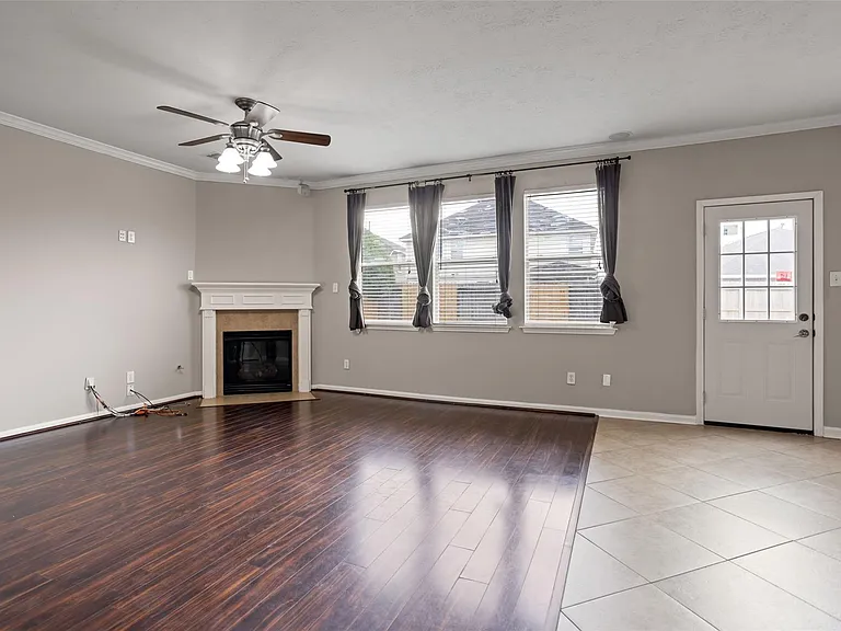 30322 Deleon Fields Dr — Photo 15