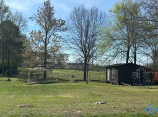 1 Nelson Rd, Albertville, AL 35950