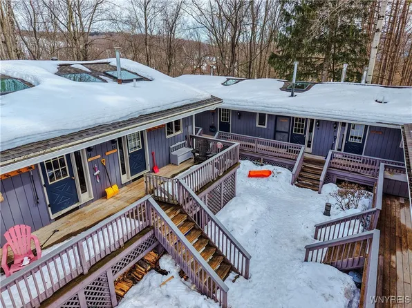 13 Holiville, Ellicottville, NY 14731