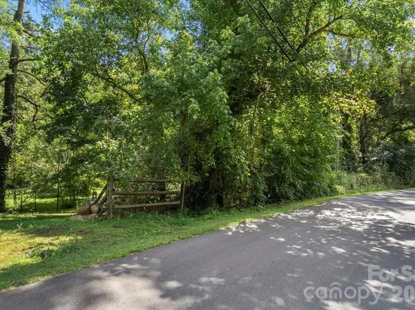 0 Bell St, Mount Holly, NC 28120