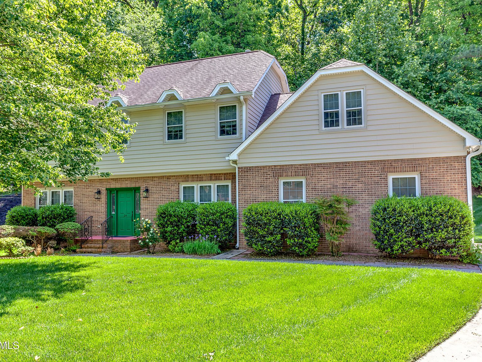 24 Riverside Dr, Oak Ridge, TN 37830 Zillow