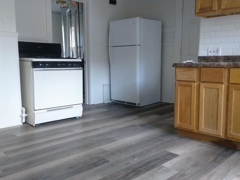 1st image of 1516 Broadway Ave NW Unit 2