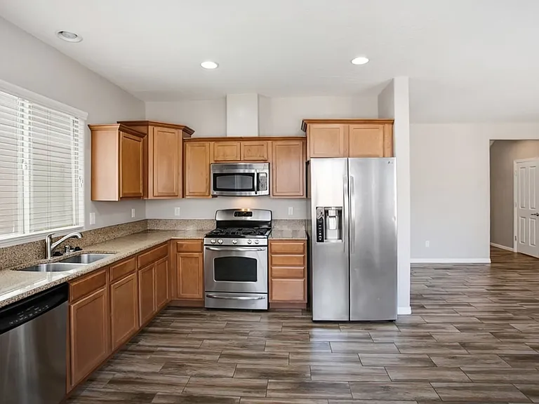 8266 Arden Landing Pl — Photo 9