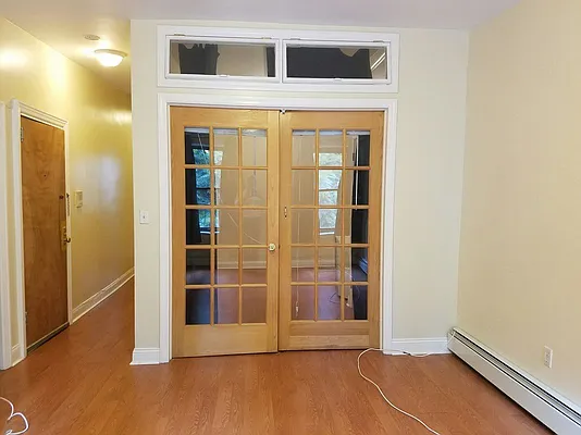 Rented by Manhattan Apartment Organization | media 50