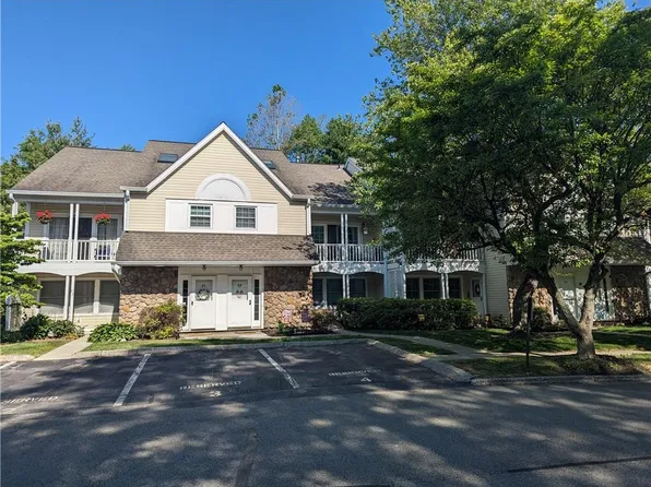 27 Millholland Drive W, Fishkill, NY 12524