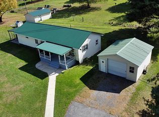 3301 N Fork Loop, Green Bank, WV 24944