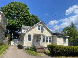 21 Arbor Ln UNIT 21, Dedham, MA 02026