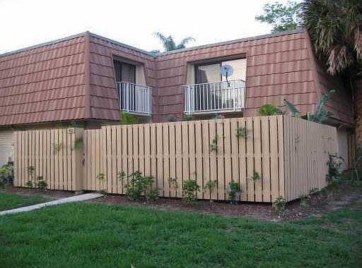 1st image of 725 Mill Valley Pl
