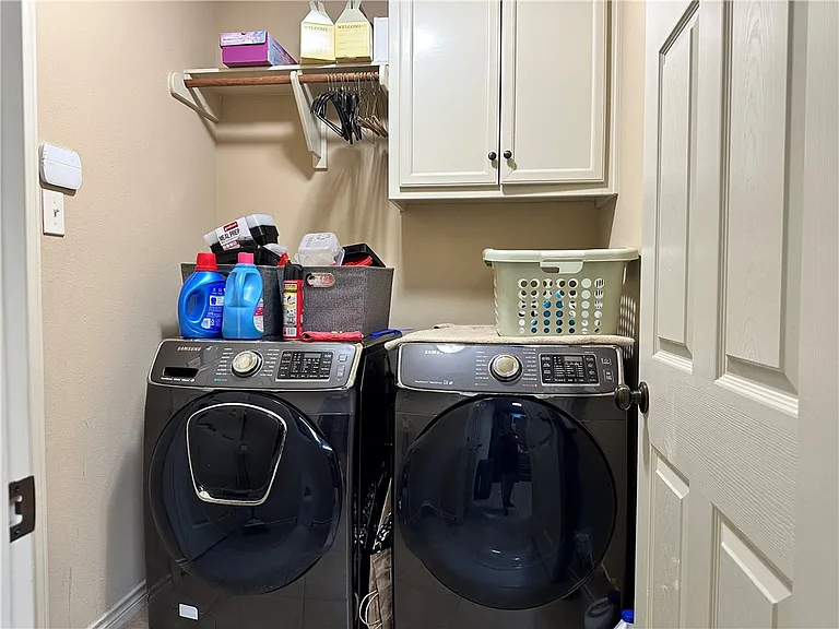 3908 Tournay Ln — Photo 11