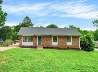 102 Westmont Dr, Gaffney, SC 29340