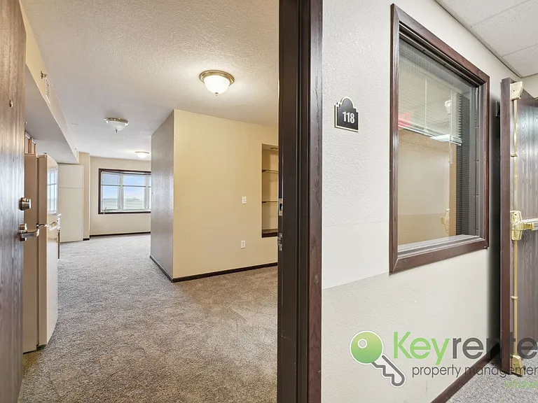 1411 S Douglas Ave #110 — Photo 1