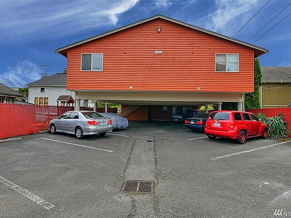 4th image of 3306 Hoyt Ave