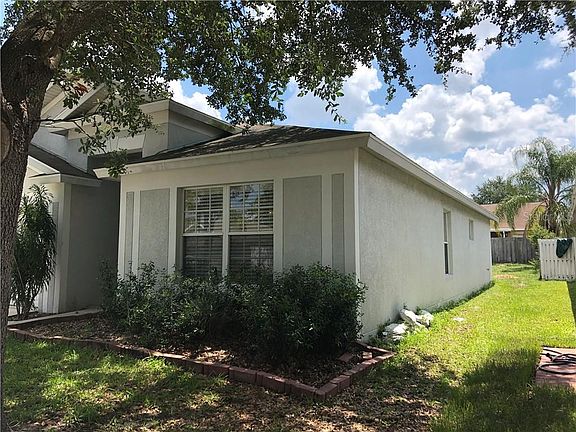 5th image of 10227 Hunters Haven Blvd
