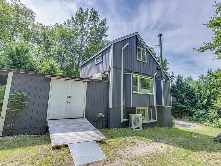 93 Lady Slipper Rd — Photo 35