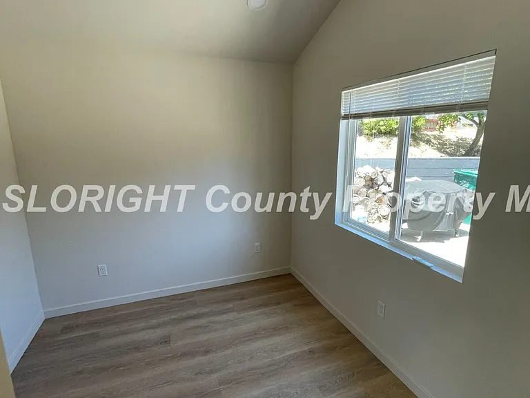 501 Luneta Dr — Photo 5