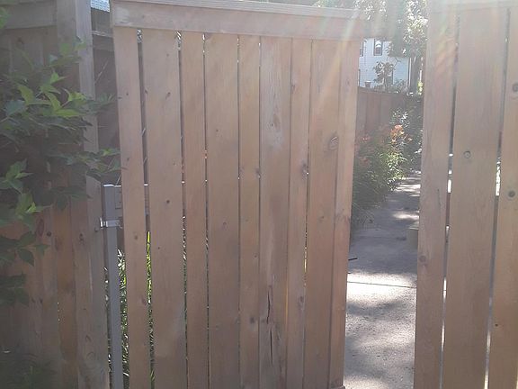 4th image of 208 S London Ave #2