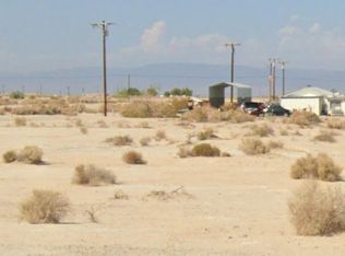 891 Montgomery Ave, Thermal, CA 92274